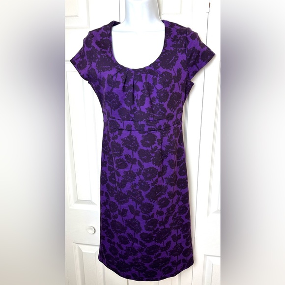 New BODEN Uptown Jersey Sheath Dress Purple Floral Pleated Neckline Shift Work - Picture 9 of 9